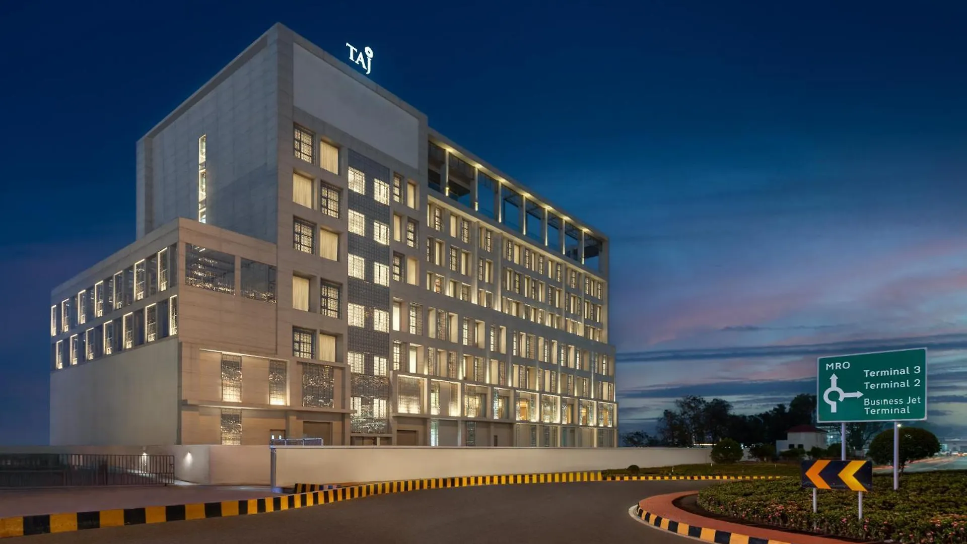 Taj Cochin International Airport, Kerala Hotel Kochi